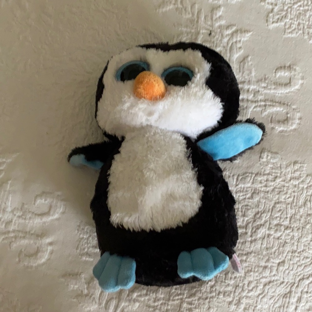 🌿🌼Cuteness Overload! Waddles Ty beanie baby! 🐧
